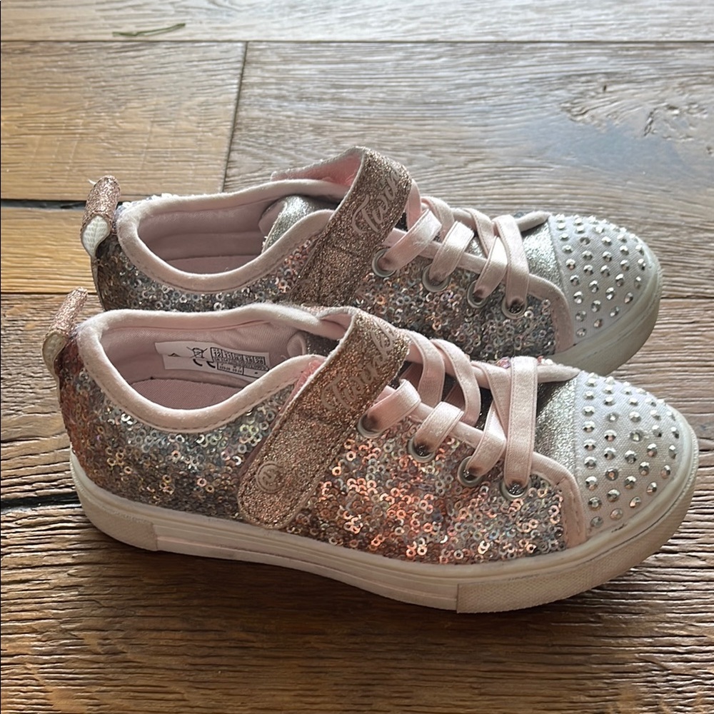 Twinkle Toes Kids Glitter Light Up Sneakers - Pink and Silver - Picture 3 of 9
